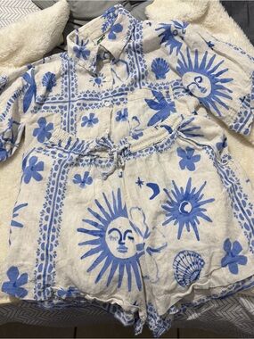 Live 4 Truth Cream Button-Down Top & Blue Sun Print Shorts Set